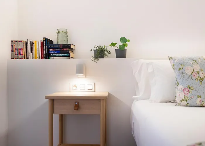 Turistico A 140 M Playa Canelinas- Portonovo- 2 Habit 4-6 Pax 102 *