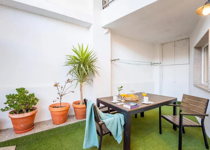 Turistico A 140 M Playa Canelinas- Portonovo- 2 Habit 4-6 Pax 102